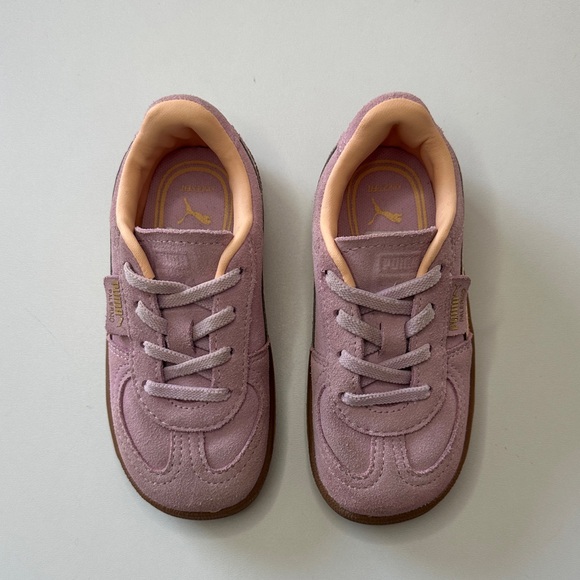 Puma Kids Mauve Sneakers - Picture 1 of 5